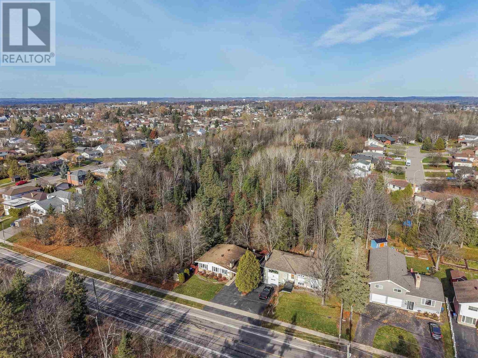 458 Macdonald Ave, Sault Ste. Marie, Ontario  P6B 1H9 - Photo 7 - SM253278