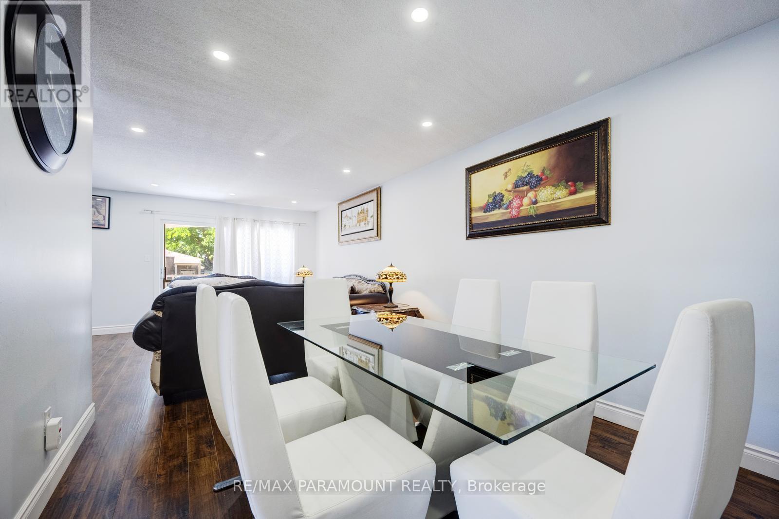 3197 Candela Drive, Mississauga, Ontario  L5A 2T9 - Photo 14 - W12562168