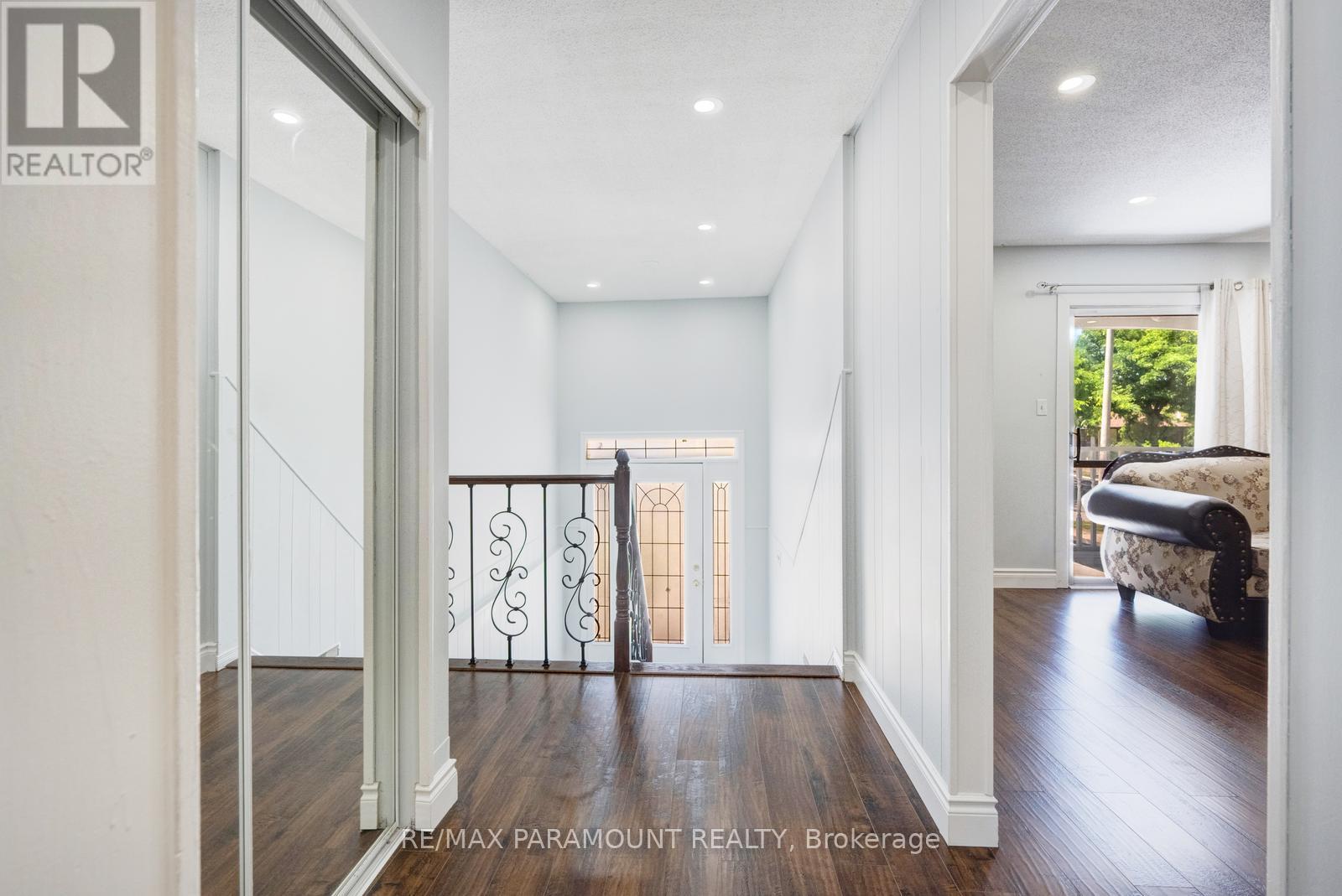 3197 Candela Drive, Mississauga, Ontario  L5A 2T9 - Photo 20 - W12562168