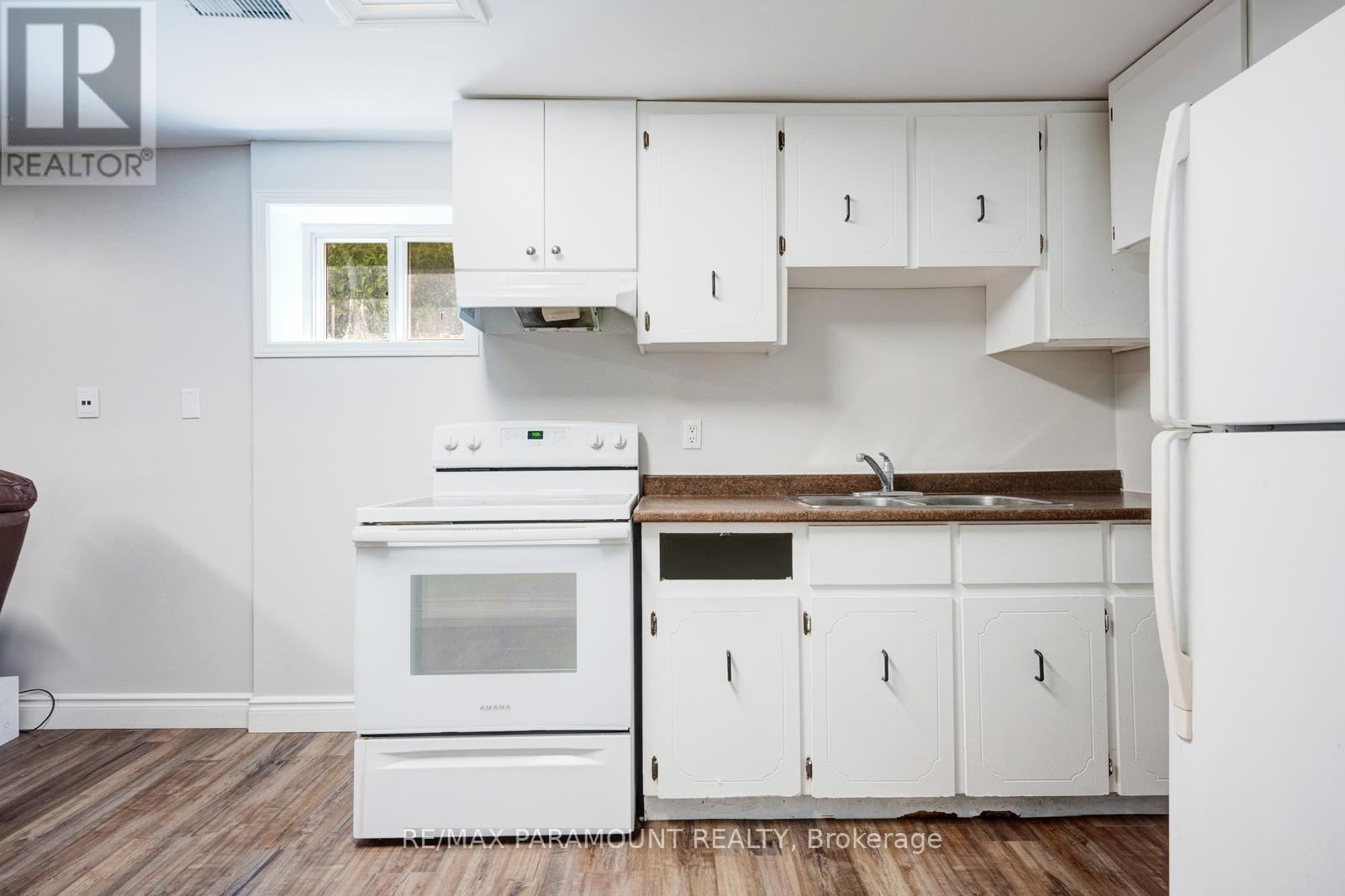 3197 Candela Drive, Mississauga, Ontario  L5A 2T9 - Photo 35 - W12562168