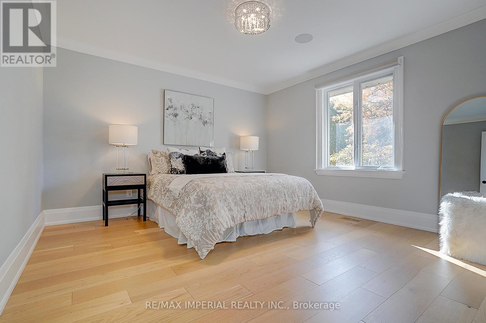 1832 Pine Siskin Court, Mississauga, Ontario  L5L 2Y3 - Photo 39 - W12562190