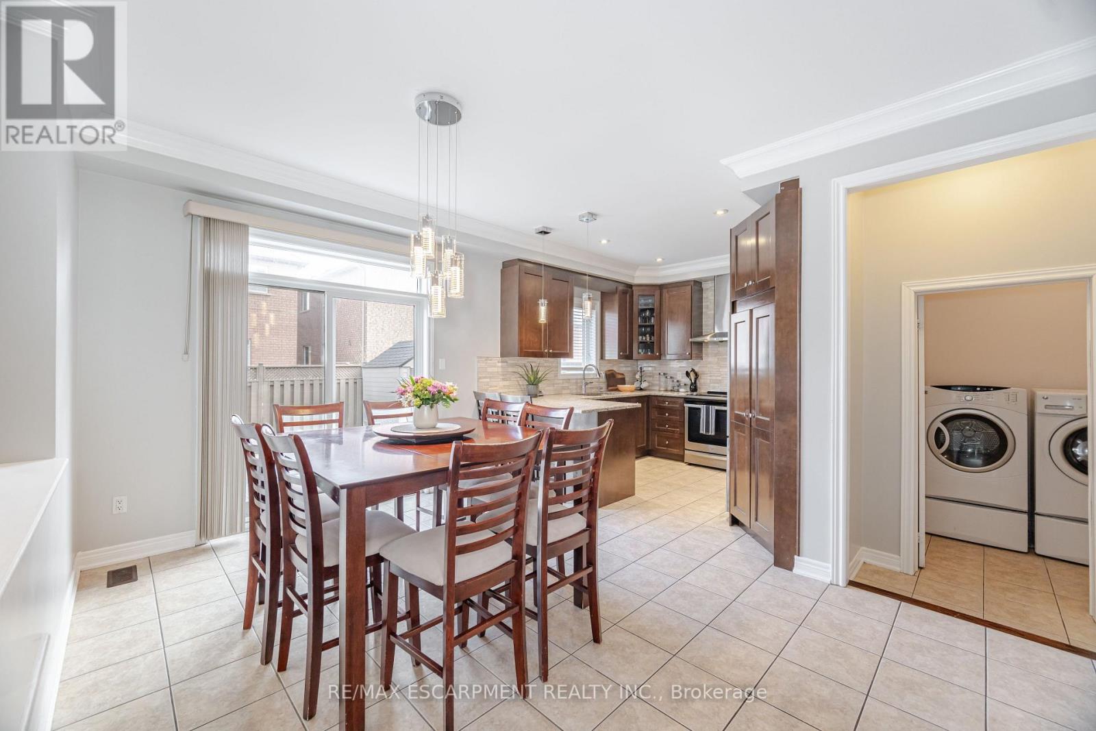 31 Vanderbrink Drive, Brampton, Ontario  L6R 0E6 - Photo 18 - W12562196