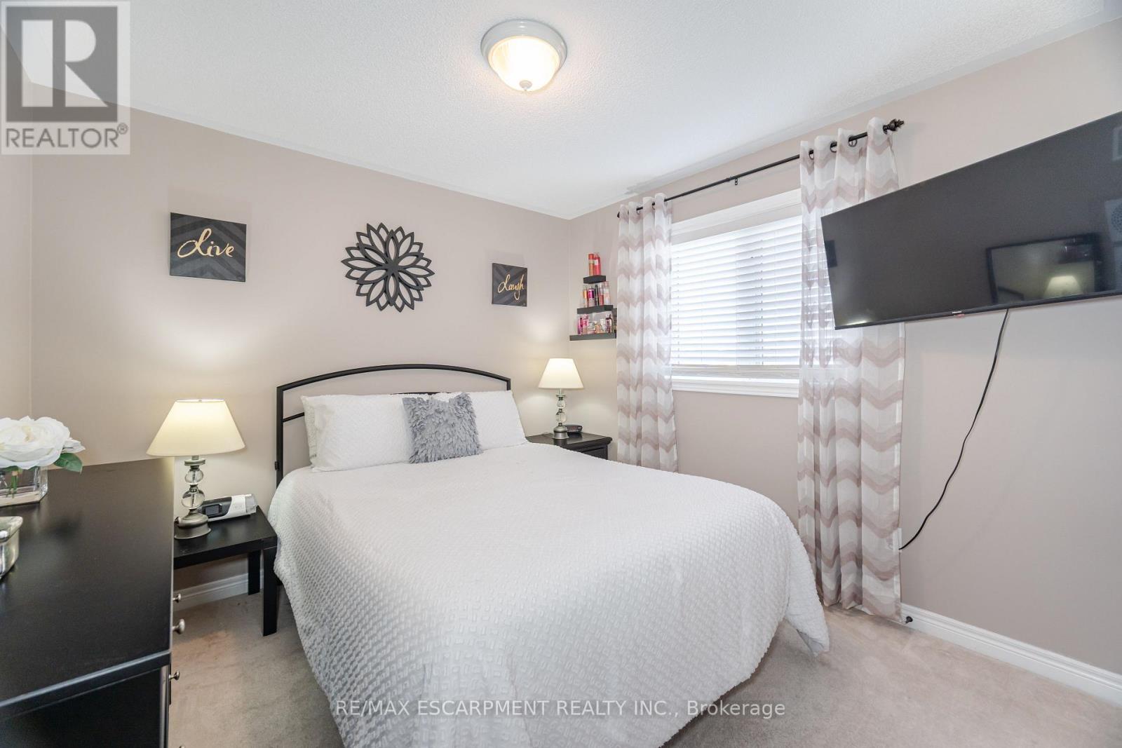 31 Vanderbrink Drive, Brampton, Ontario  L6R 0E6 - Photo 30 - W12562196