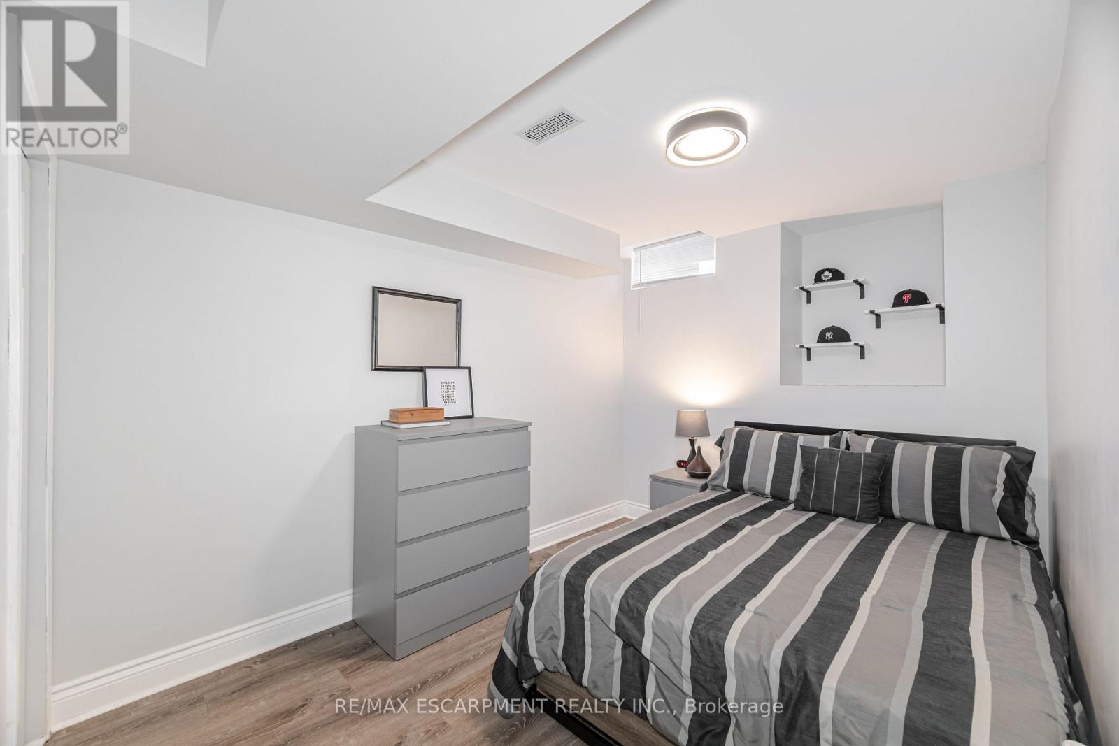 31 Vanderbrink Drive, Brampton, Ontario  L6R 0E6 - Photo 41 - W12562196