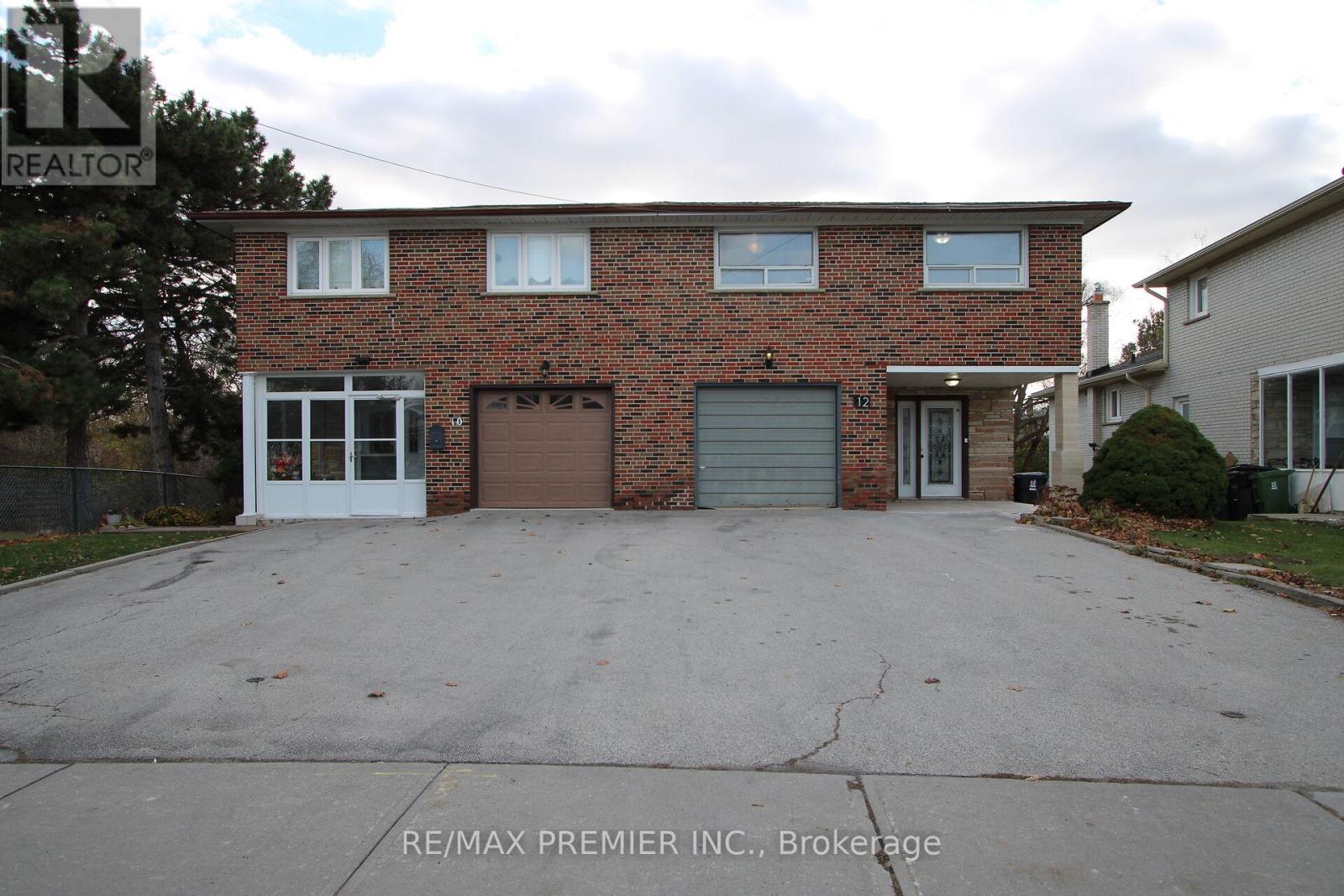 12 ANNABELLE DRIVE, Toronto, Ontario