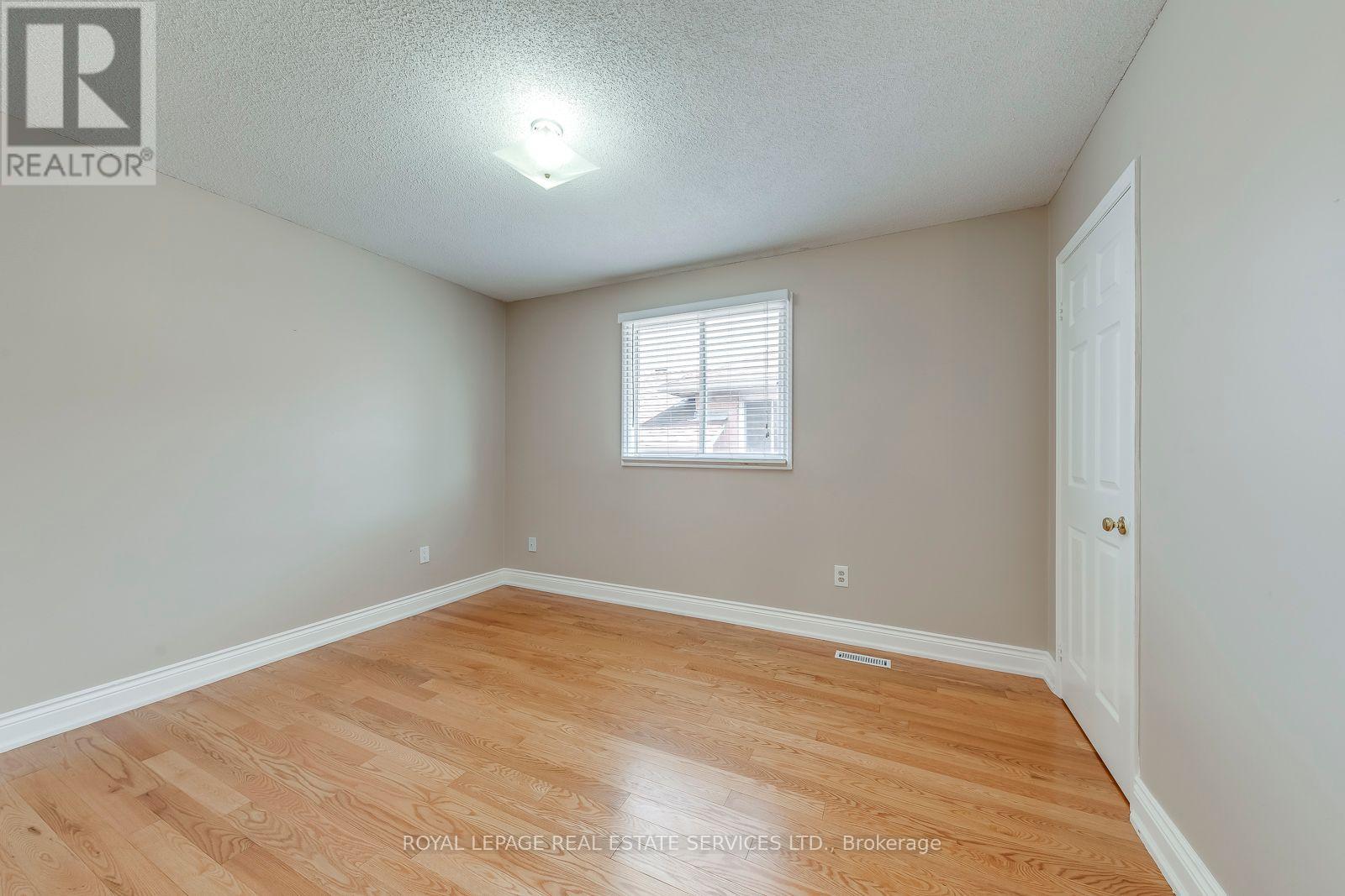 5254 Astwell Avenue, Mississauga, Ontario  L5R 3H8 - Photo 23 - W12562220