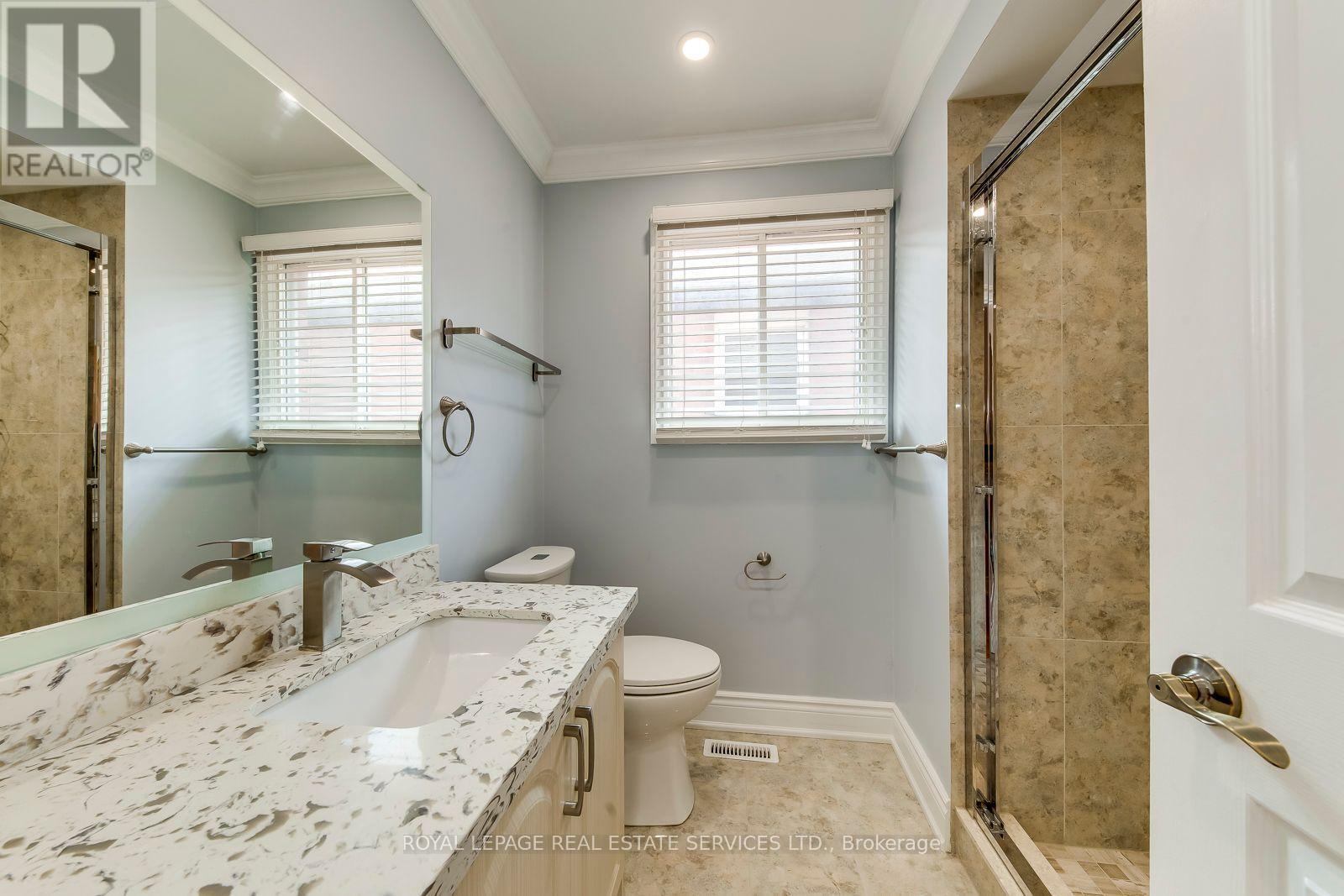 5254 Astwell Avenue, Mississauga, Ontario  L5R 3H8 - Photo 24 - W12562220