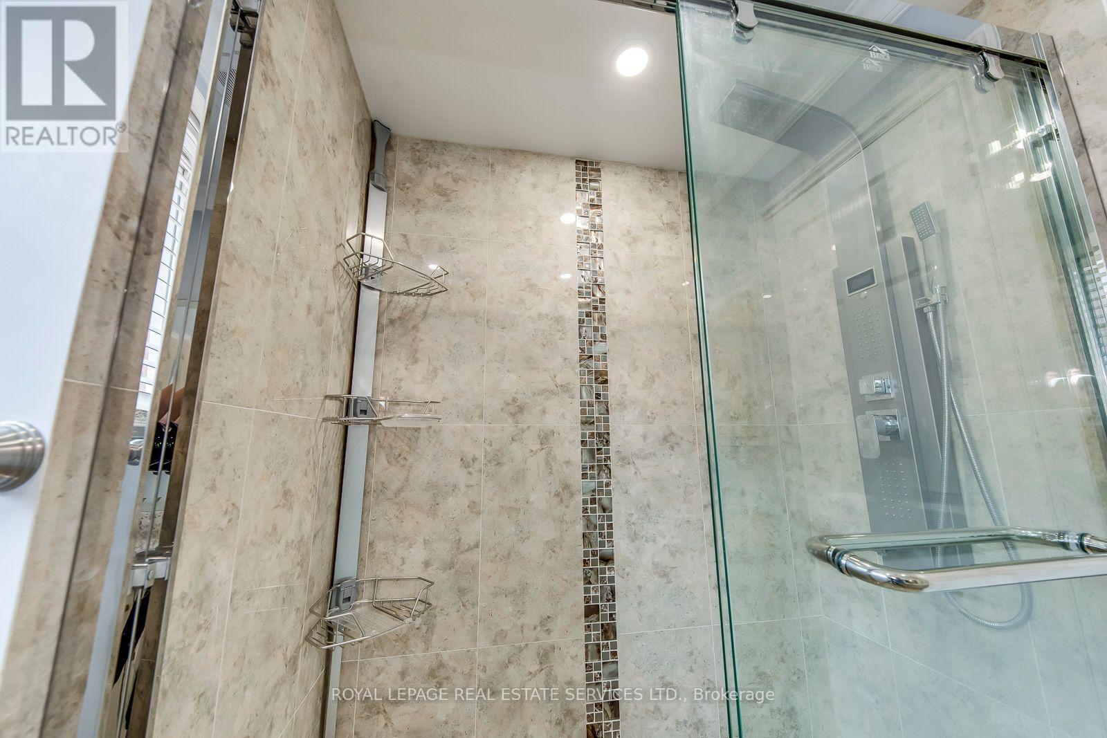 5254 Astwell Avenue, Mississauga, Ontario  L5R 3H8 - Photo 25 - W12562220