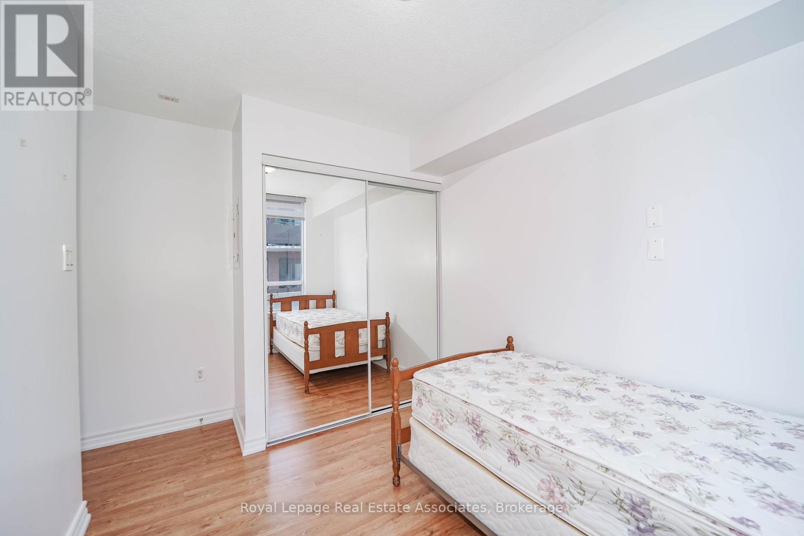 303 - 2772 Keele Street, Toronto, Ontario  M3M 0A3 - Photo 19 - W12562278