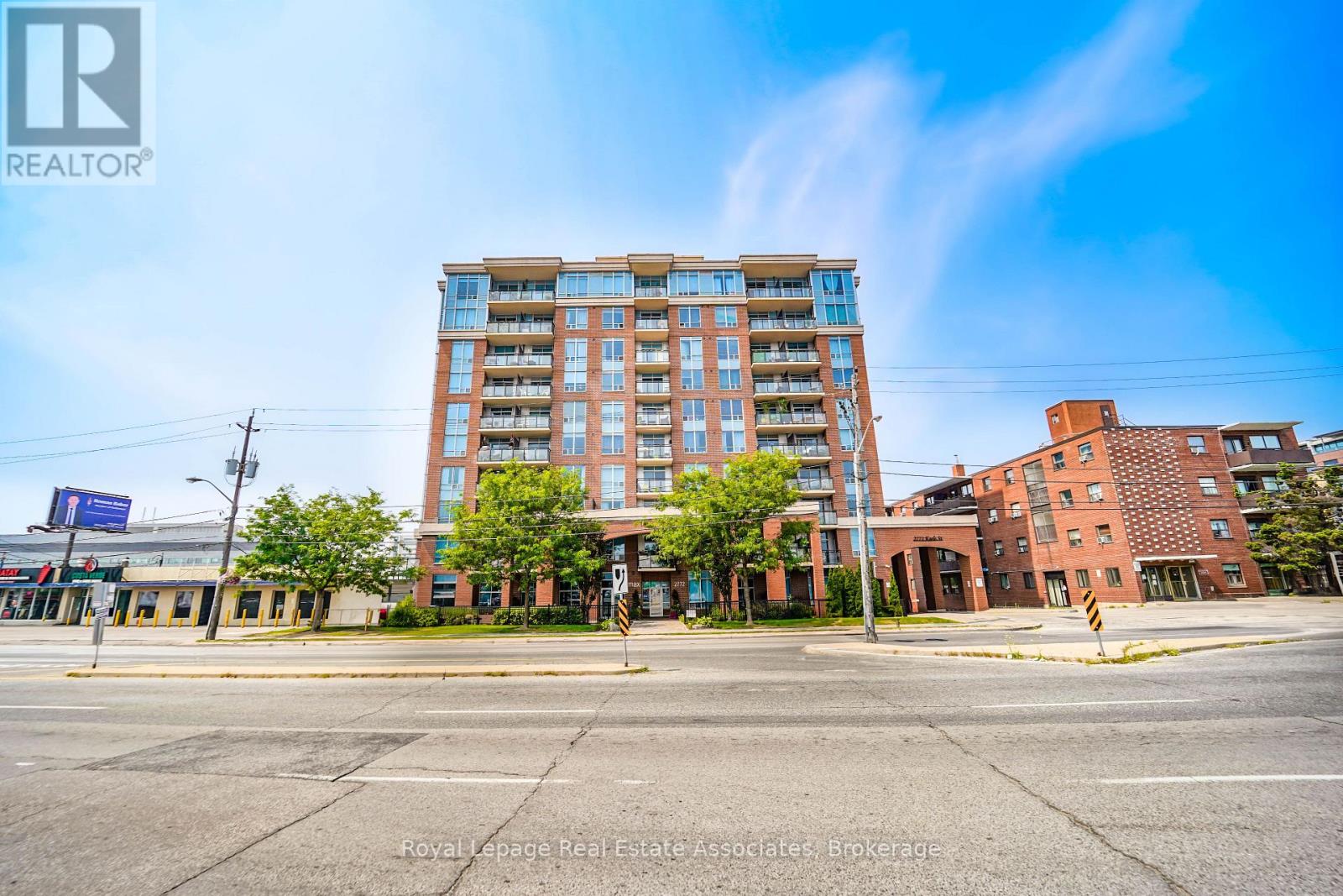 303 - 2772 Keele Street, Toronto, Ontario  M3M 0A3 - Photo 2 - W12562278