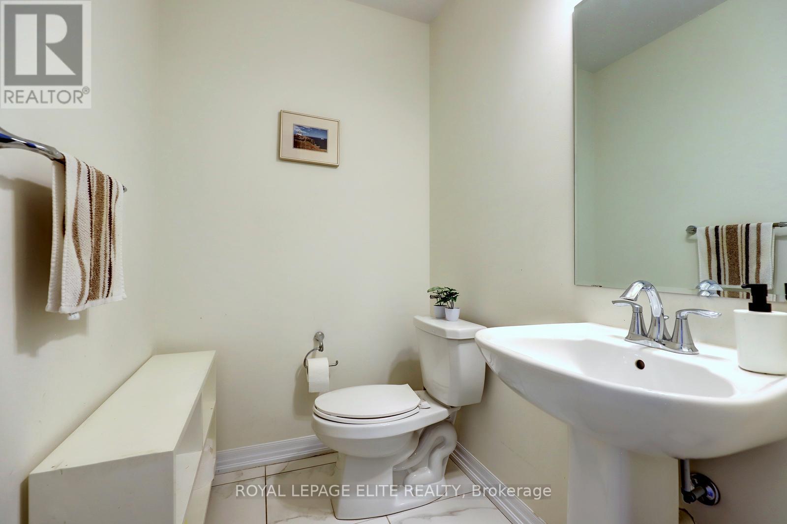 3315 Vardon Way, Oakville, Ontario  L6M 1S1 - Photo 20 - W12562280