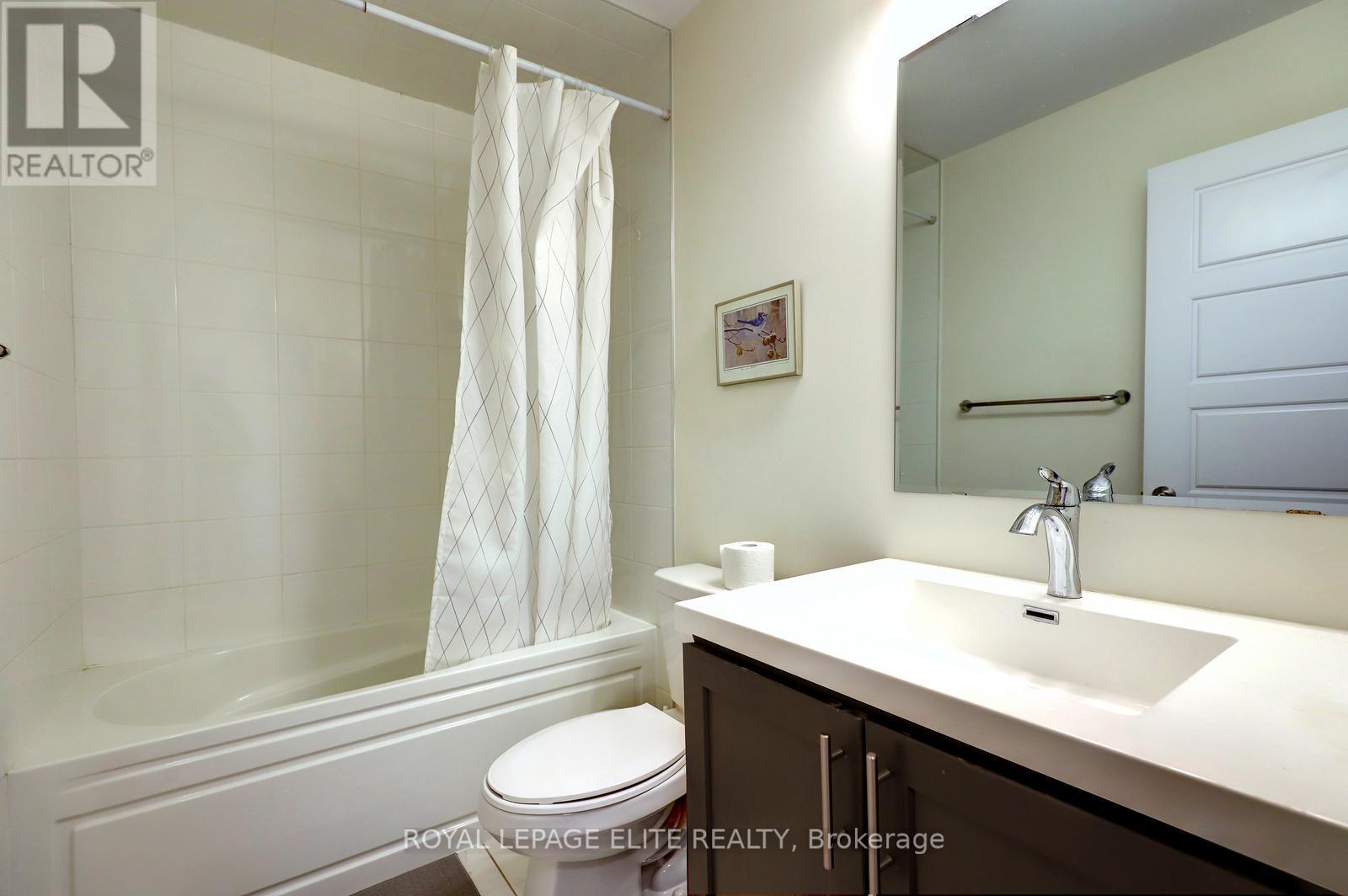 3315 Vardon Way, Oakville, Ontario  L6M 1S1 - Photo 30 - W12562280