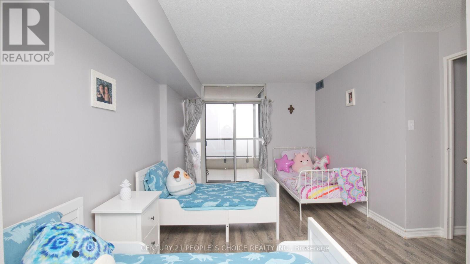 1805 - 3 Rowntree Road, Toronto, Ontario  M9V 5G8 - Photo 34 - W12562294