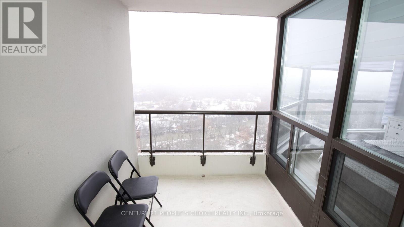 1805 - 3 Rowntree Road, Toronto, Ontario  M9V 5G8 - Photo 35 - W12562294