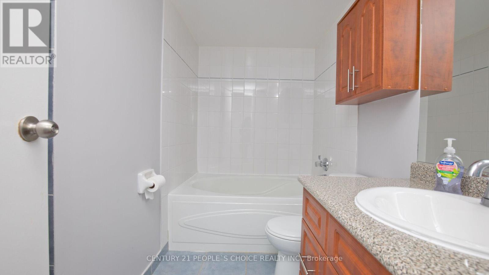 1805 - 3 Rowntree Road, Toronto, Ontario  M9V 5G8 - Photo 38 - W12562294