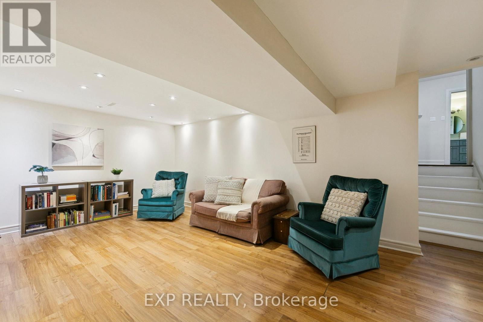 2565 Claymore Crescent, Mississauga, Ontario  L5C 3A2 - Photo 35 - W12562310