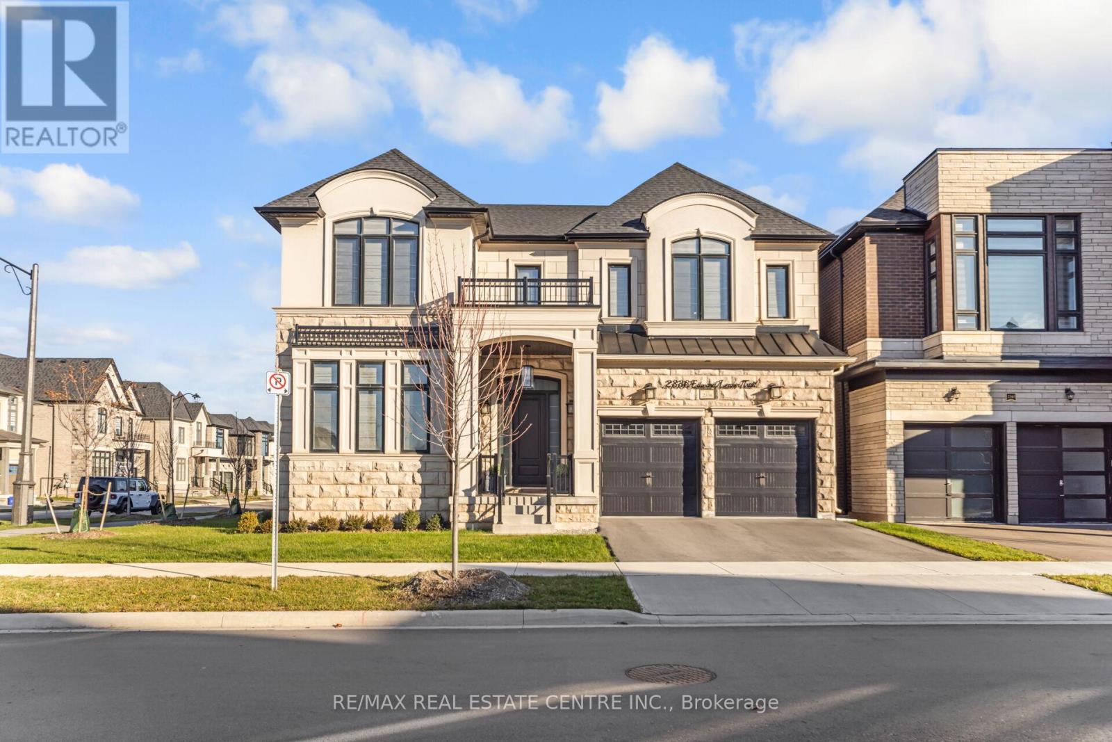 2336 Edward Leaver Trail, Oakville, Ontario  L6M 5M7 - Photo 4 - W12562320