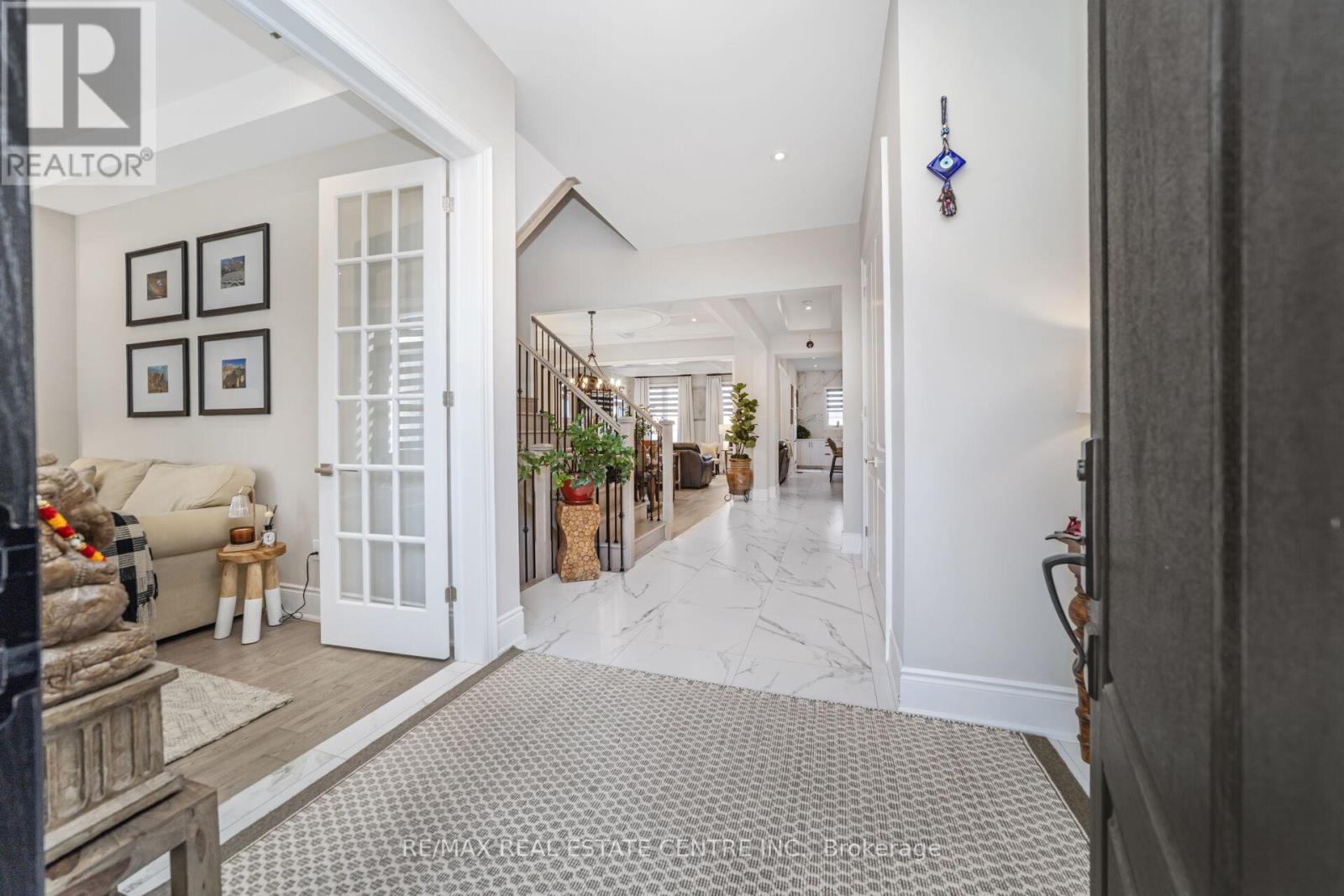 2336 Edward Leaver Trail, Oakville, Ontario  L6M 5M7 - Photo 6 - W12562320