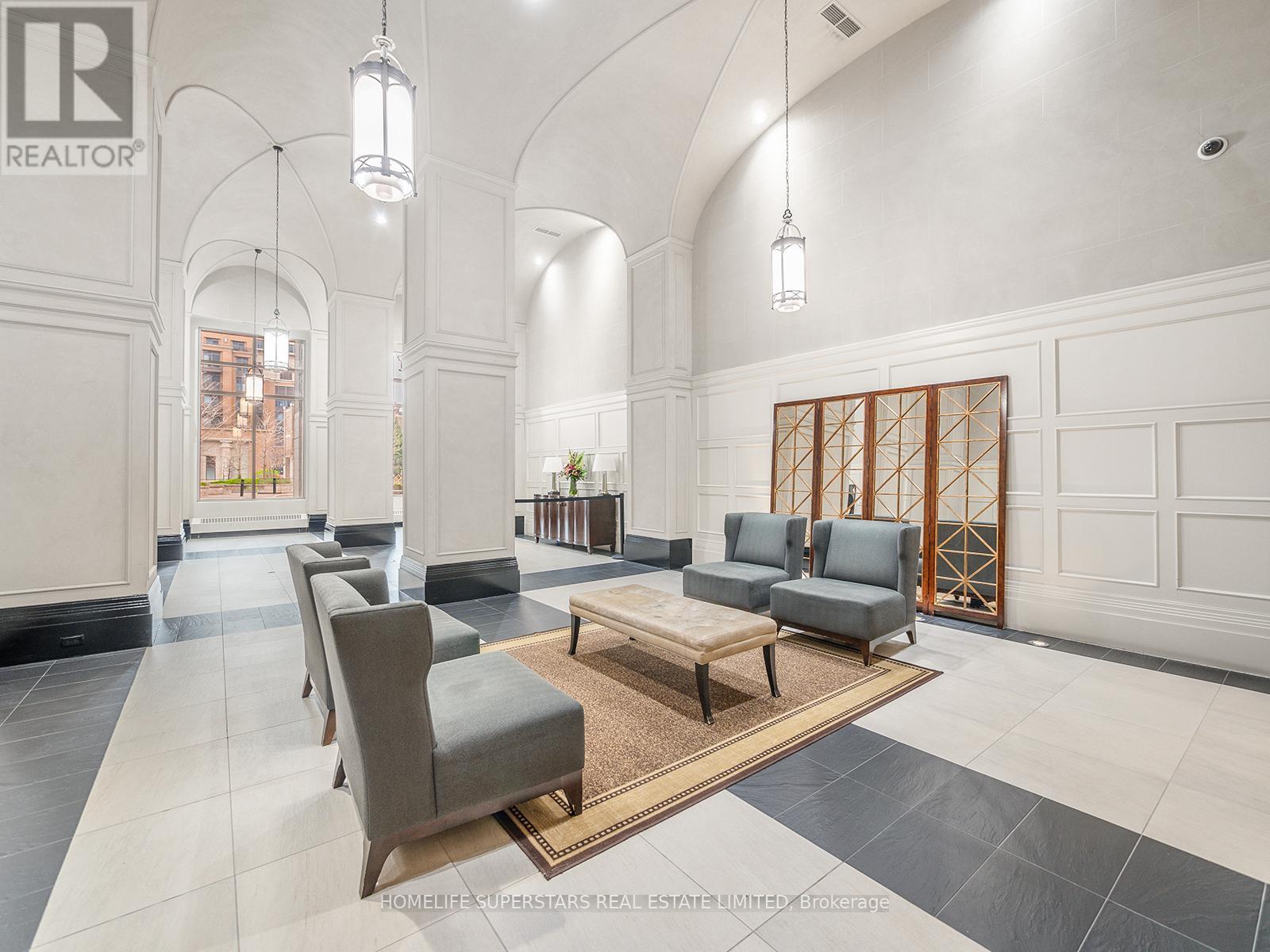 Th 107 - 388 Prince Of Wales Drive, Mississauga, Ontario  L5B 0A1 - Photo 38 - W12562402