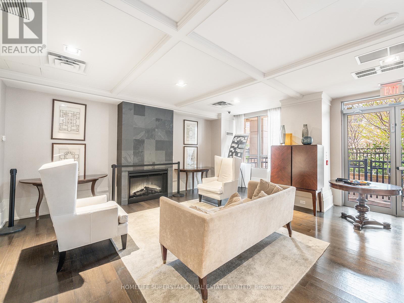 Th 107 - 388 Prince Of Wales Drive, Mississauga, Ontario  L5B 0A1 - Photo 39 - W12562402