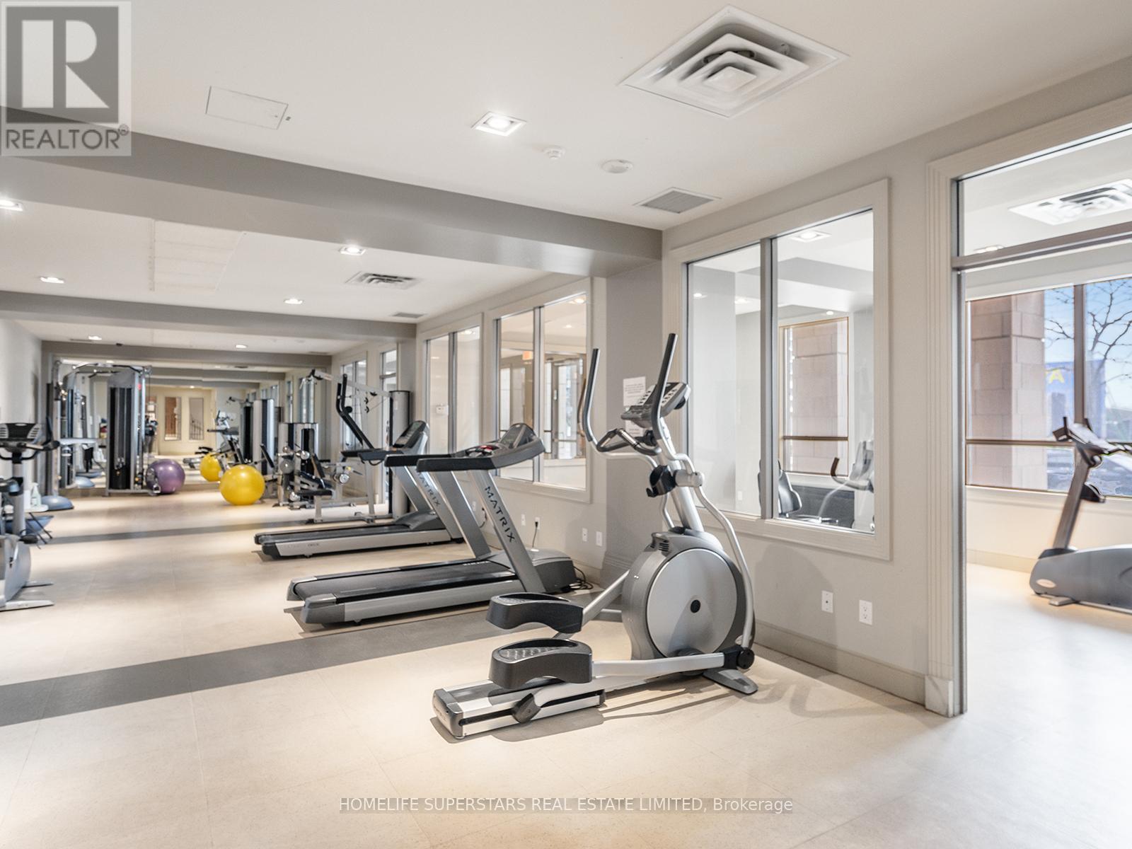 Th 107 - 388 Prince Of Wales Drive, Mississauga, Ontario  L5B 0A1 - Photo 46 - W12562402