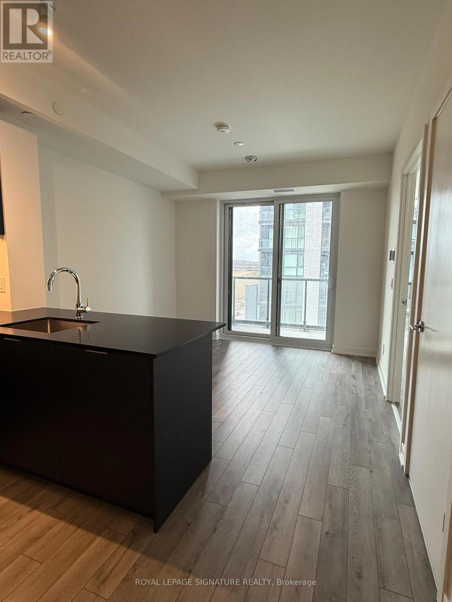 811 - 3071 Trafalgar Road, Oakville, Ontario  L6H 3V6 - Photo 7 - W12562408