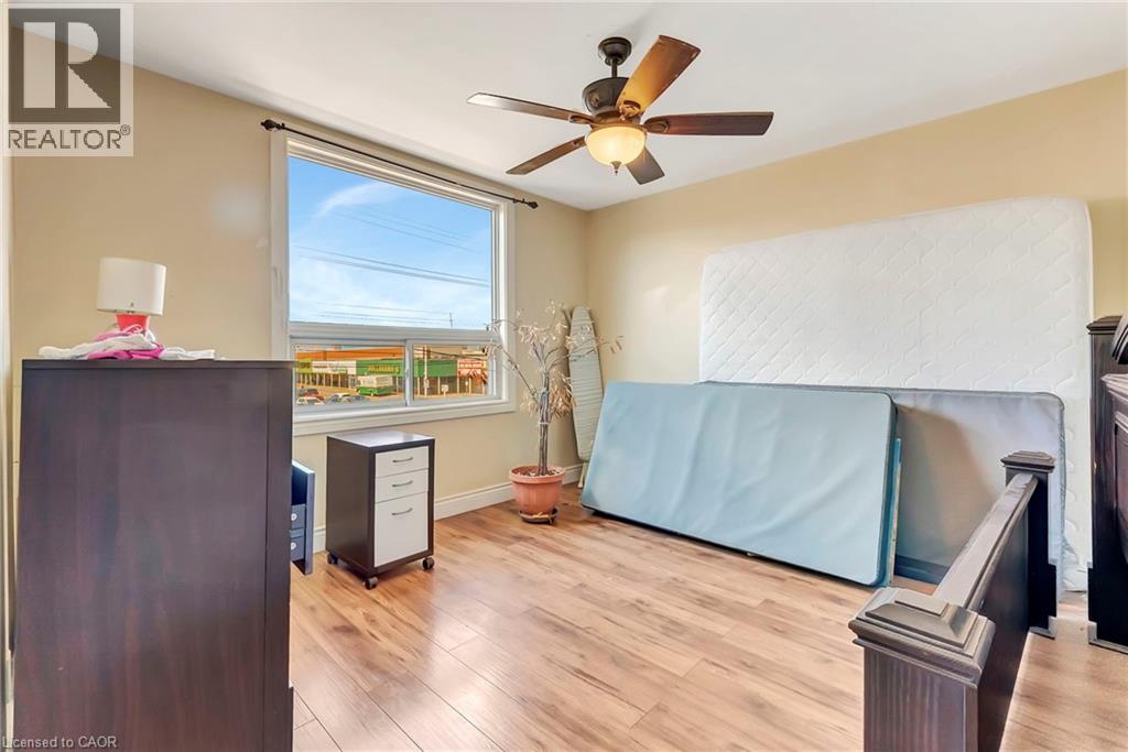 893 Barton Street E, Hamilton, Ontario L8L 3B8 - Photo 18 - 40713673