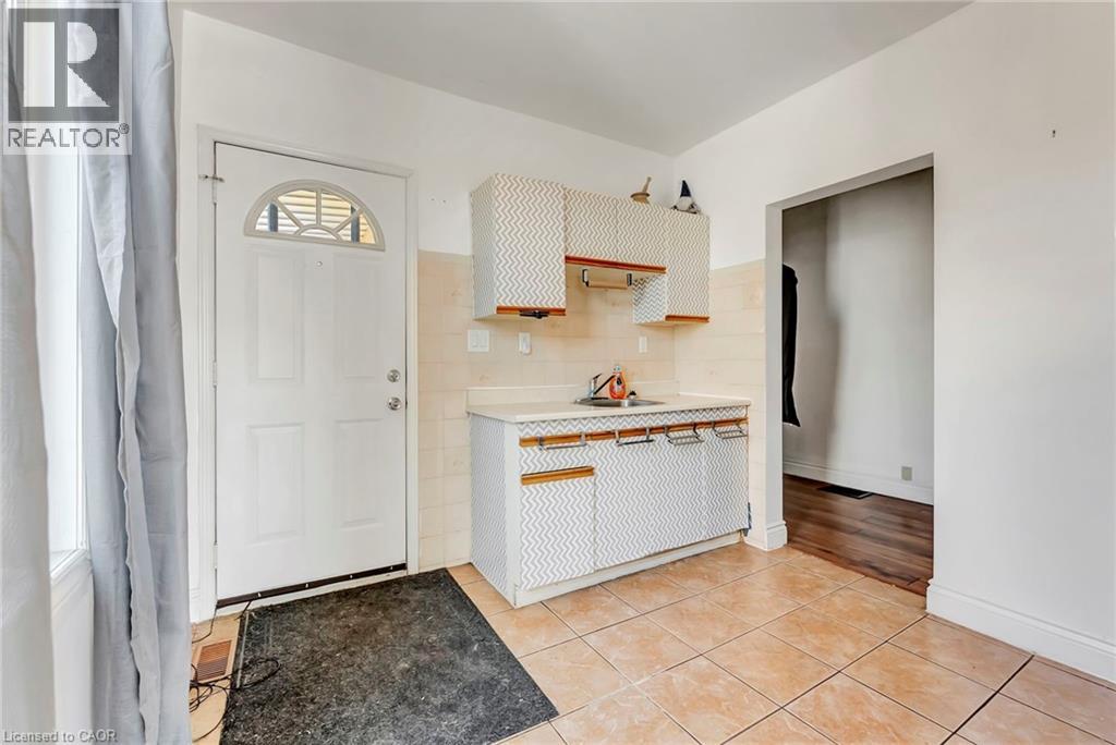 893 Barton Street E, Hamilton, Ontario L8L 3B8 - Photo 21 - 40713673