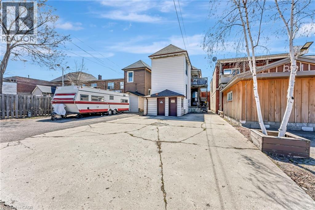 893 Barton Street E, Hamilton, Ontario L8L 3B8 - Photo 36 - 40713673