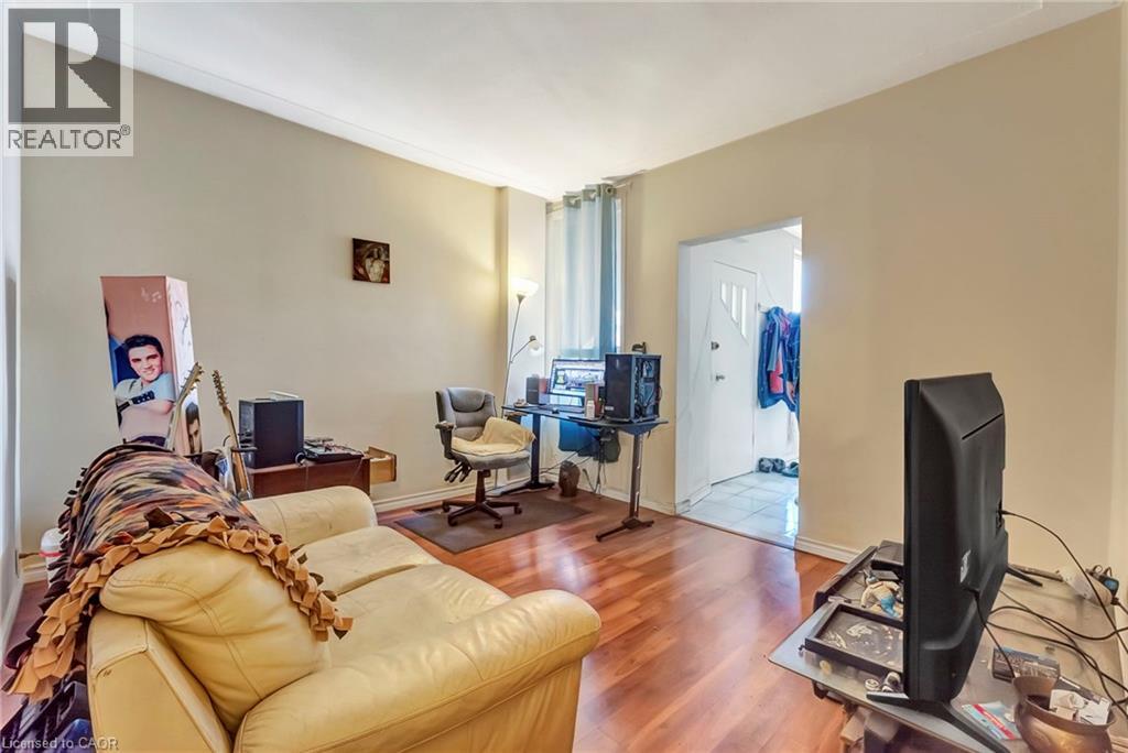 893 Barton Street E, Hamilton, Ontario L8L 3B8 - Photo 27 - 40713673