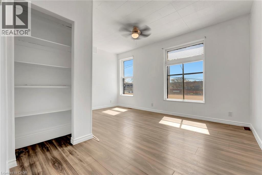 893 Barton Street E, Hamilton, Ontario L8L 3B8 - Photo 14 - 40713673