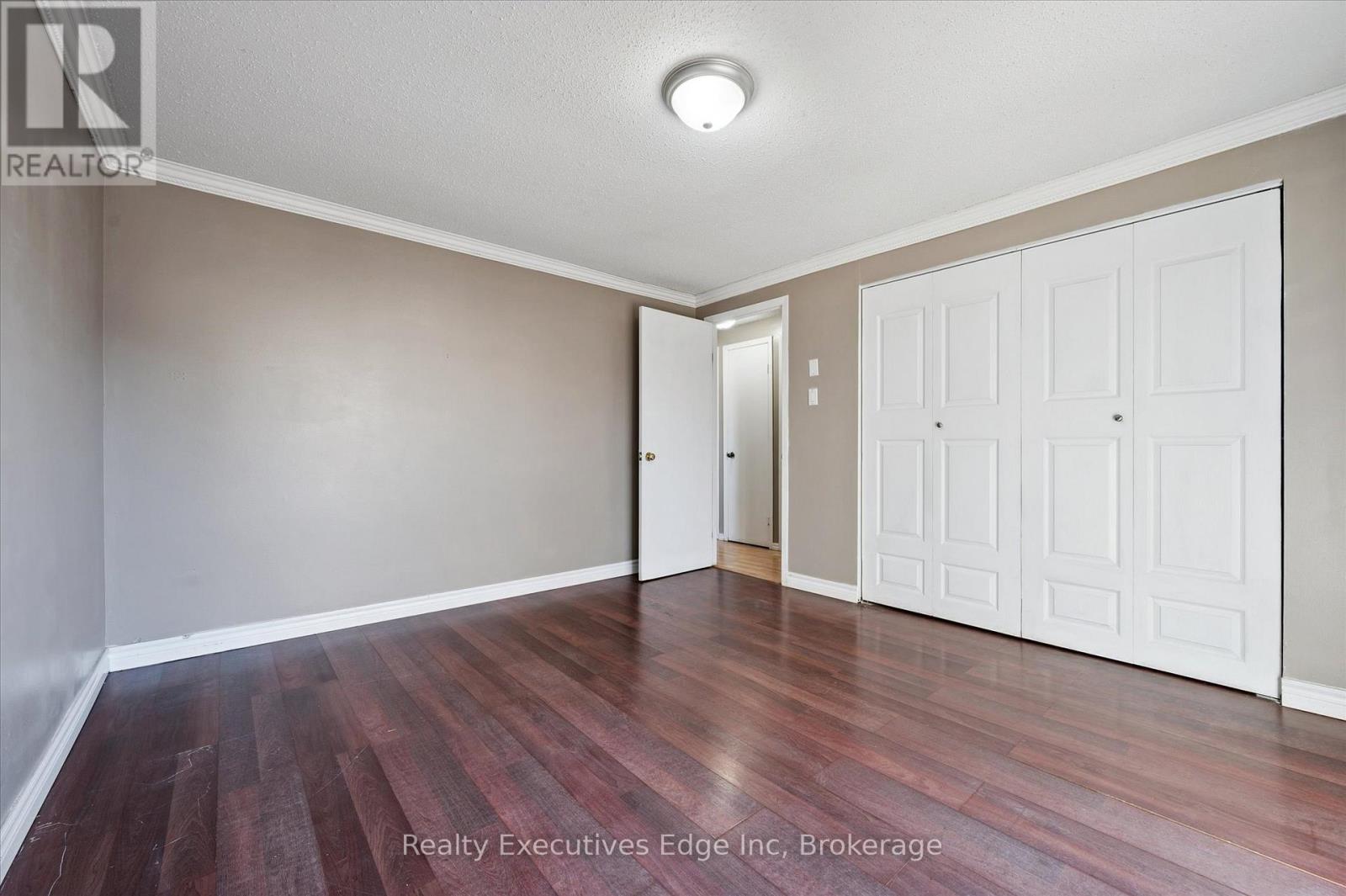 B - 501 Kingscourt Drive, Waterloo, Ontario  N2K 2X9 - Photo 20 - X12562532