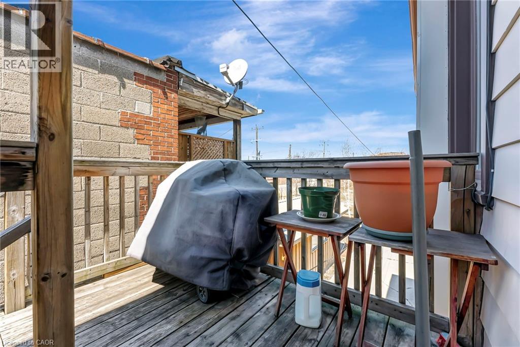 893 Barton Street E, Hamilton, Ontario L8L 3B8 - Photo 12 - 40713673