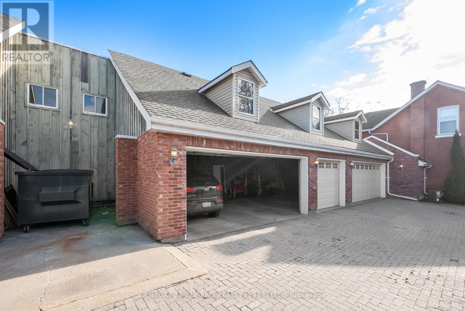 401 - 79 King Street W, Cobourg, Ontario  K9A 2M4 - Photo 28 - X12562454