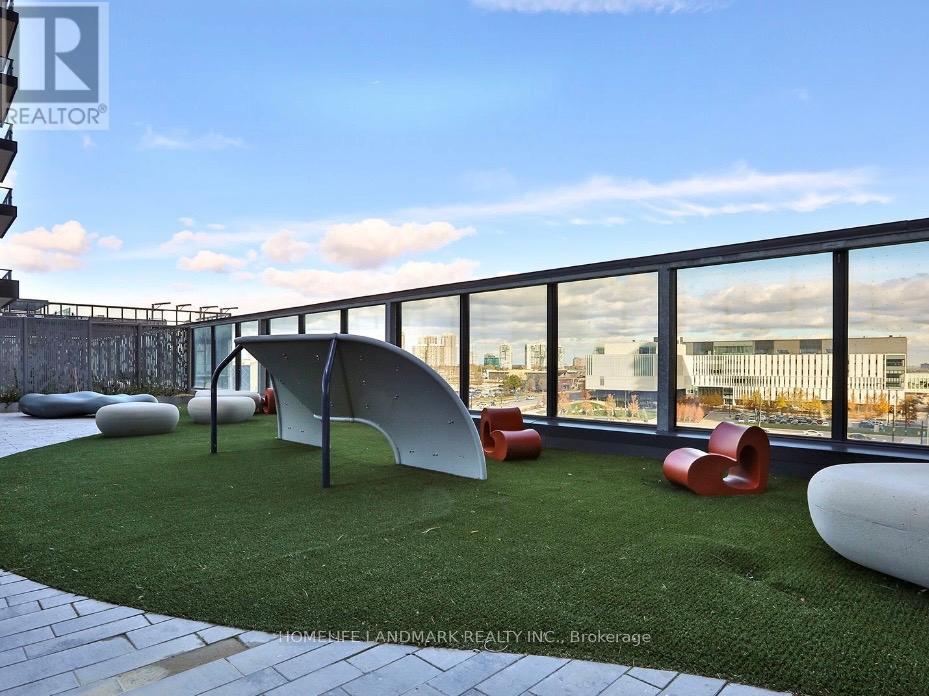 709 - 395 Square One Drive, Mississauga, Ontario  L5B 0P6 - Photo 40 - W12560776