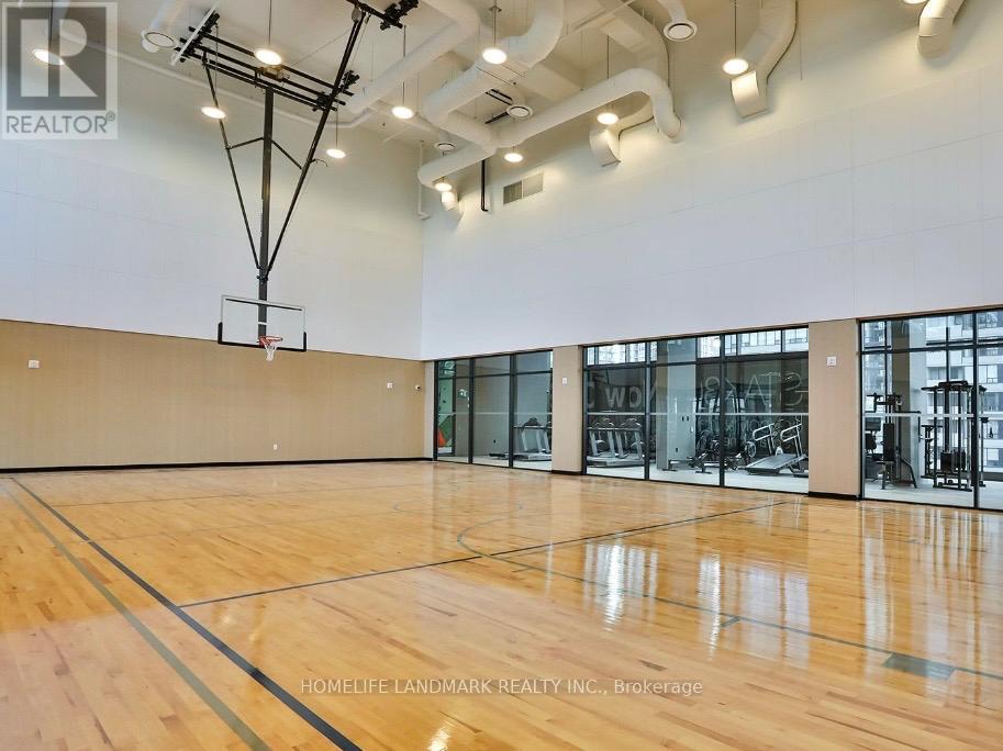 709 - 395 Square One Drive, Mississauga, Ontario  L5B 0P6 - Photo 33 - W12560776