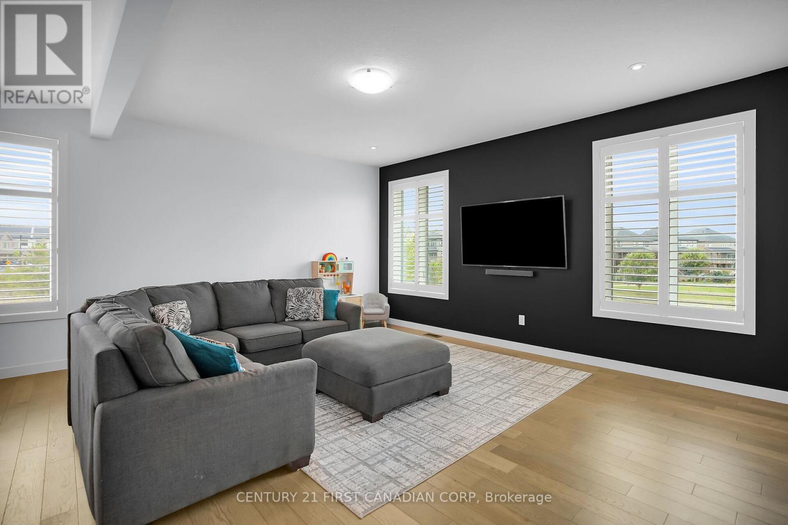 2418 Tokala Trail, London North, Ontario  N6G 0V6 - Photo 11 - X12562508