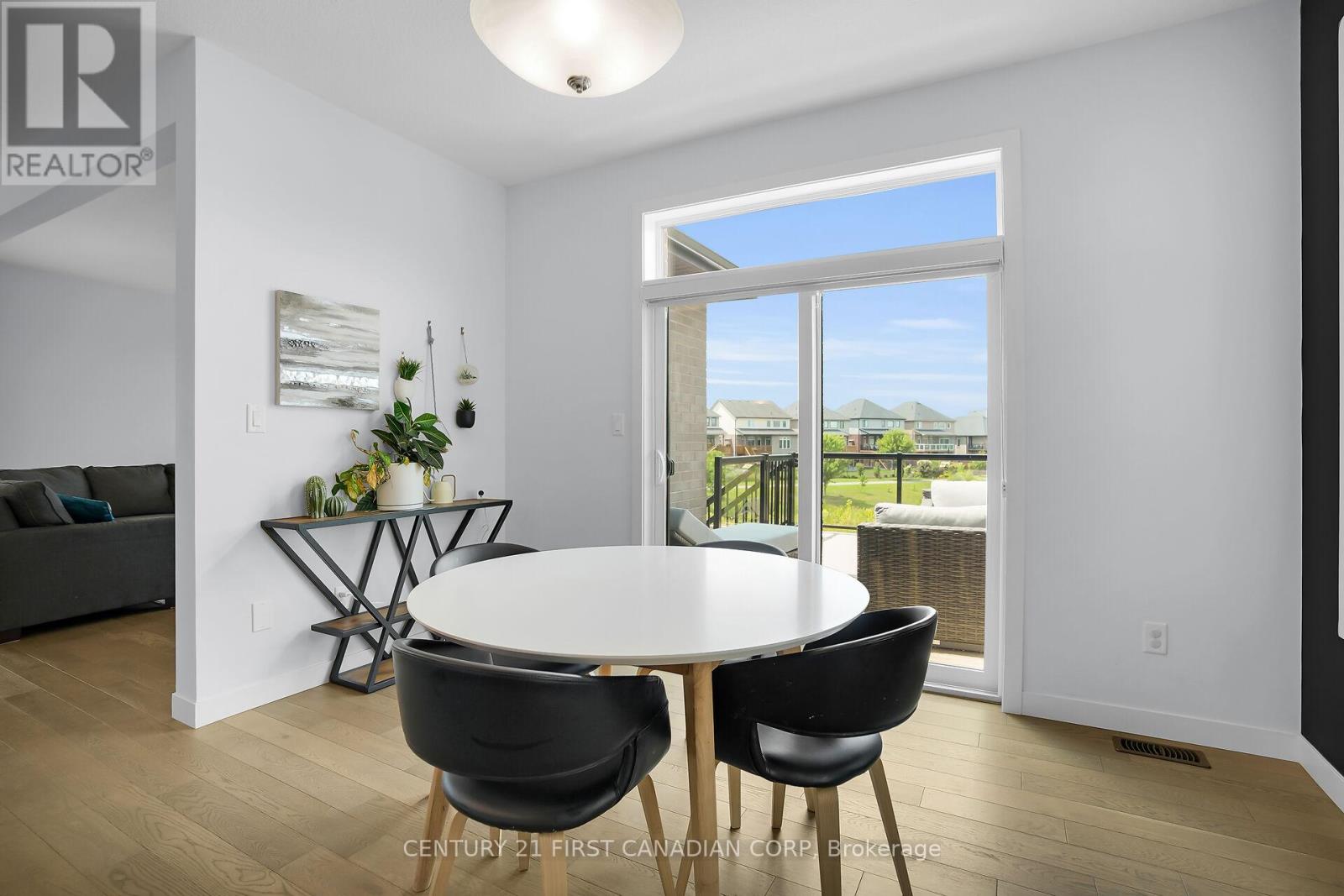 2418 Tokala Trail, London North, Ontario  N6G 0V6 - Photo 19 - X12562508