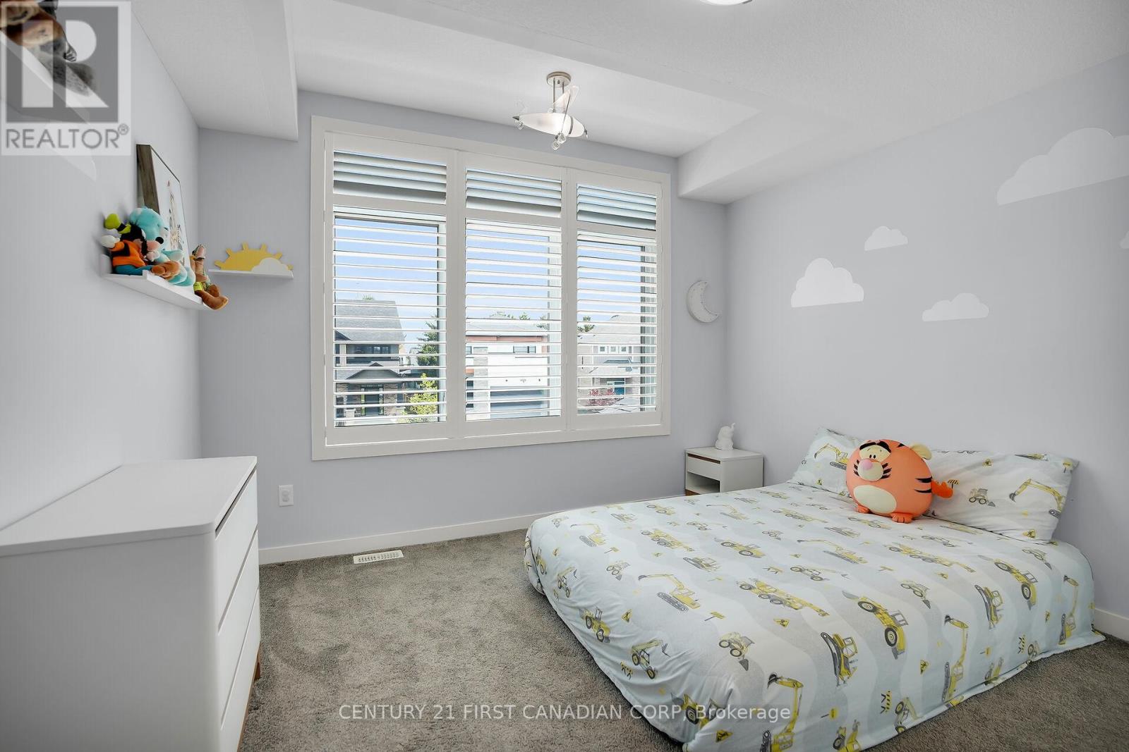 2418 Tokala Trail, London North, Ontario  N6G 0V6 - Photo 28 - X12562508