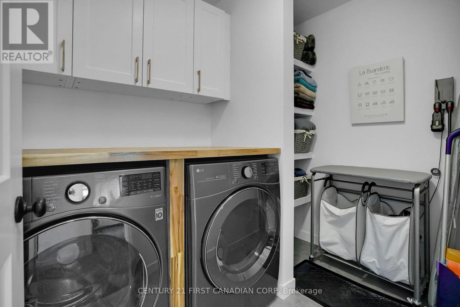 2418 Tokala Trail, London North, Ontario  N6G 0V6 - Photo 38 - X12562508