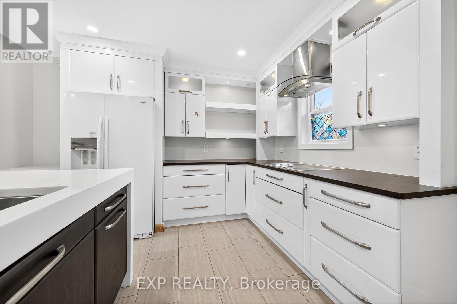 1103 Frances Street, Ottawa, Ontario  K1K 3L6 - Photo 12 - X12562494