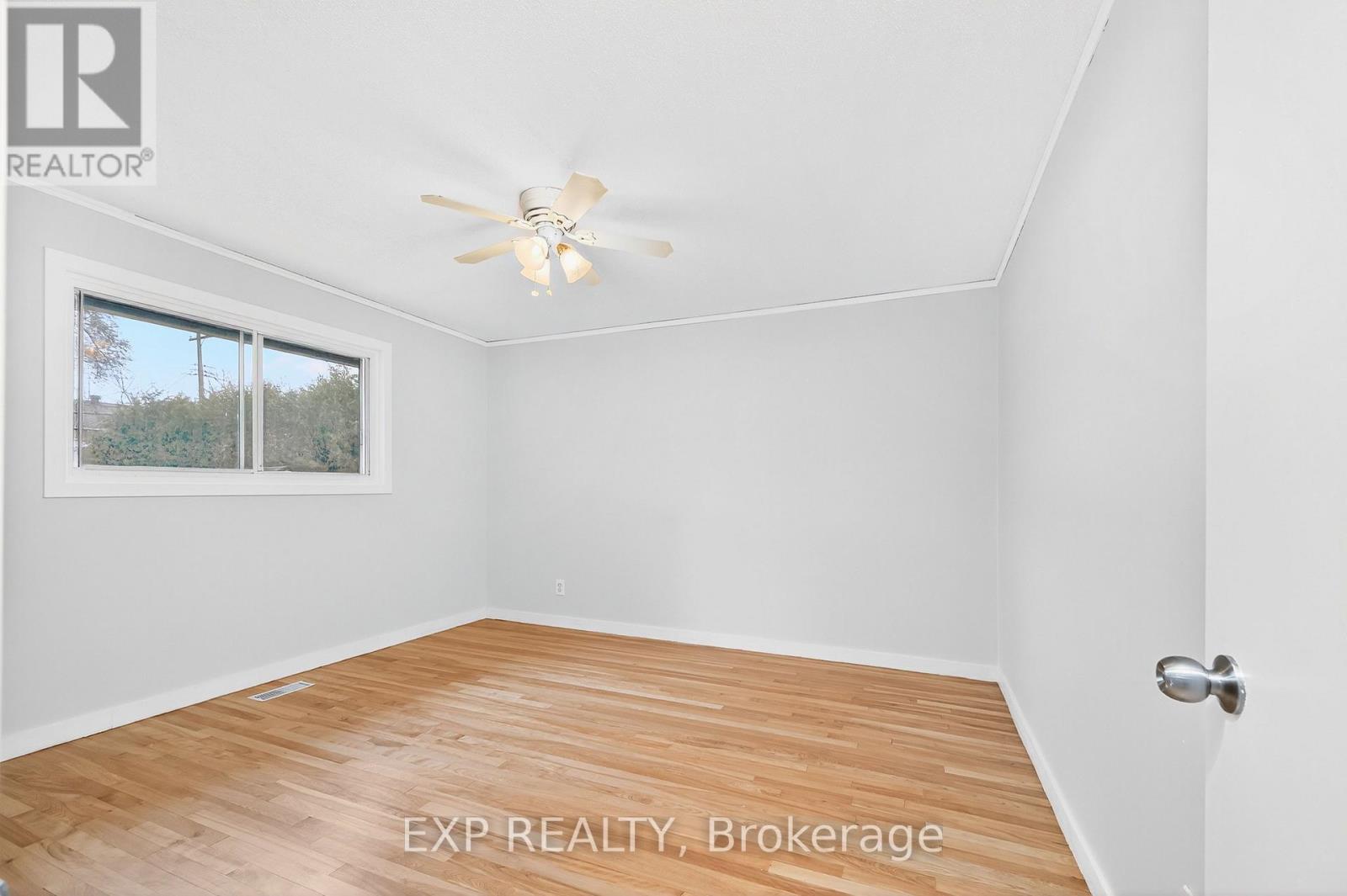 1103 Frances Street, Ottawa, Ontario  K1K 3L6 - Photo 17 - X12562494