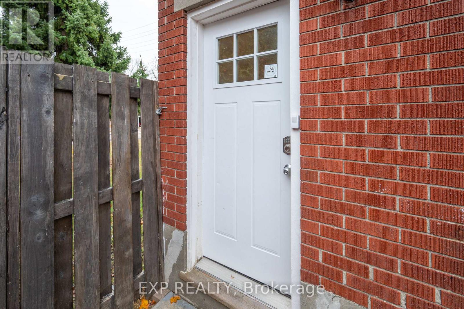 1103 Frances Street, Ottawa, Ontario  K1K 3L6 - Photo 21 - X12562494