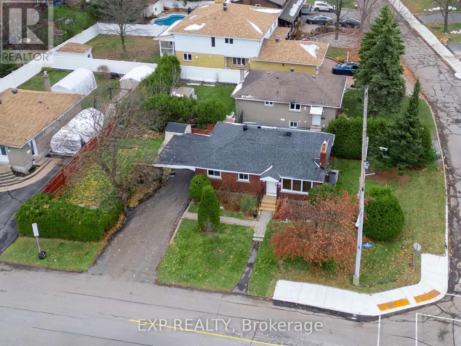 1103 Frances Street, Ottawa, Ontario  K1K 3L6 - Photo 41 - X12562494