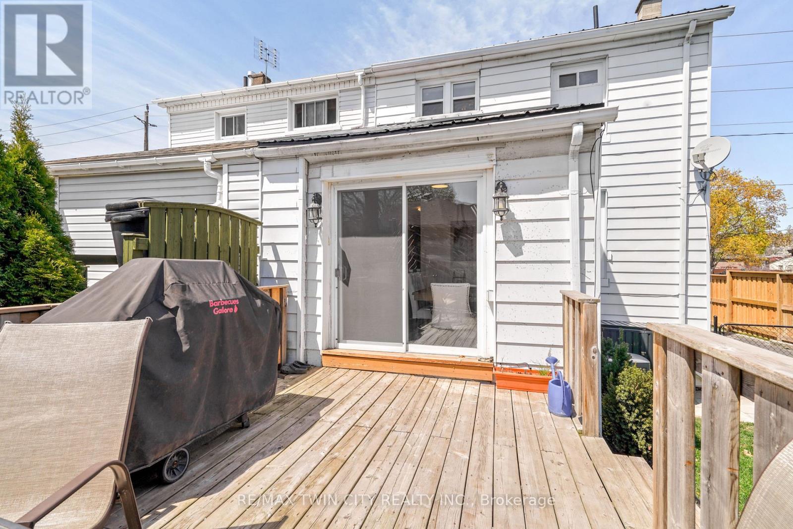 79 Palace Street, Brantford, Ontario  N3T 3W8 - Photo 26 - X12562420