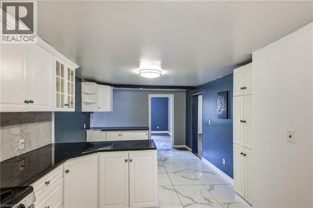 90 Tank Street, Petrolia, Ontario  N0N 1R0 - Photo 17 - 40789507