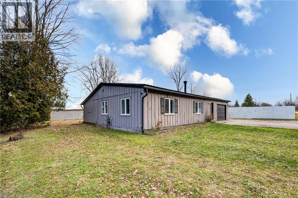 90 Tank Street, Petrolia, Ontario  N0N 1R0 - Photo 38 - 40789507