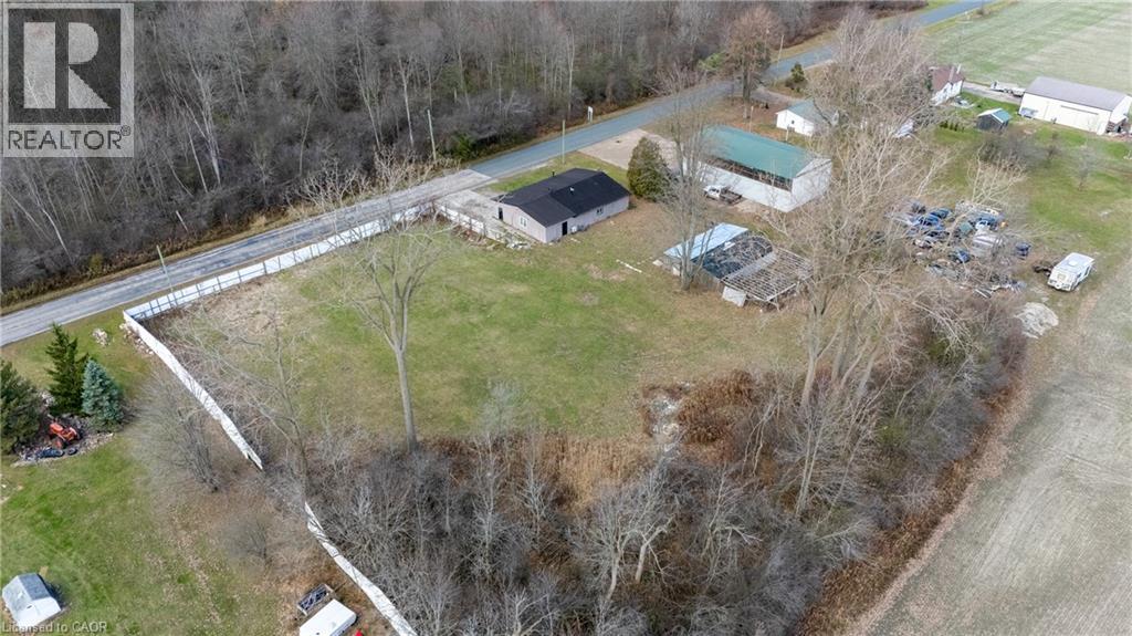 90 Tank Street, Petrolia, Ontario  N0N 1R0 - Photo 46 - 40789507