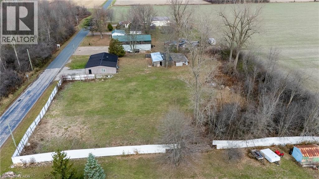 90 Tank Street, Petrolia, Ontario  N0N 1R0 - Photo 47 - 40789507