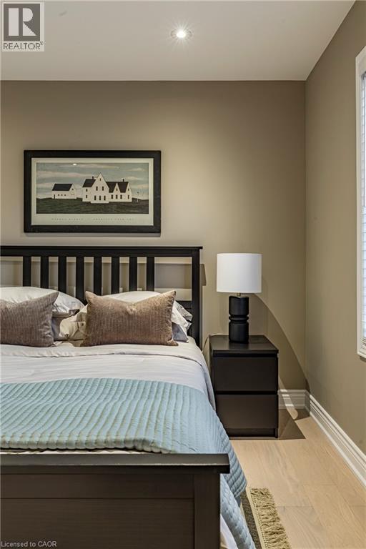 1866 Creek Way, Burlington, Ontario L7L 6P9 - Photo 22 - 40789283